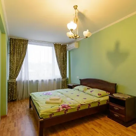 Апартаменти 3-Кімнатні М. Золоті Ворота Kyiv Exterior photo