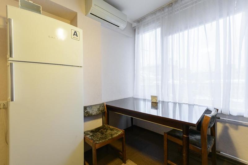 3-кімнатні м. золоті ворота Apartment